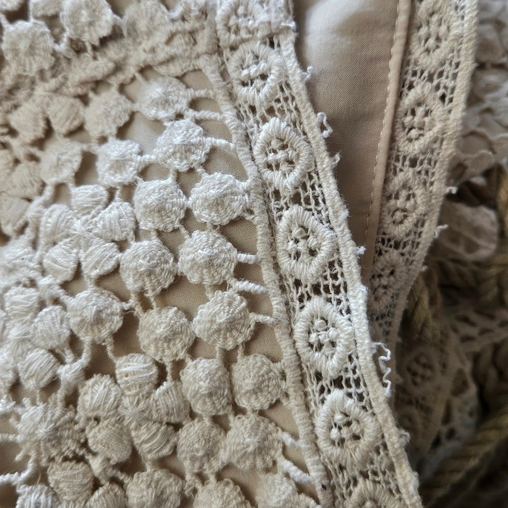 Just Bee Queen Ivory Crochet Lace 2-Piece Set Bandeau Top & Fringed Maxi Skirt M - Picture 10 of 14